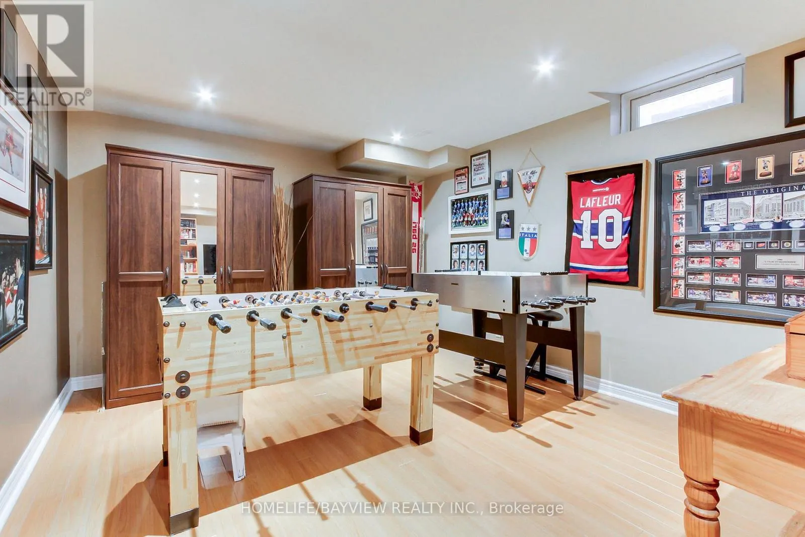 6 JAYLYNN COURT