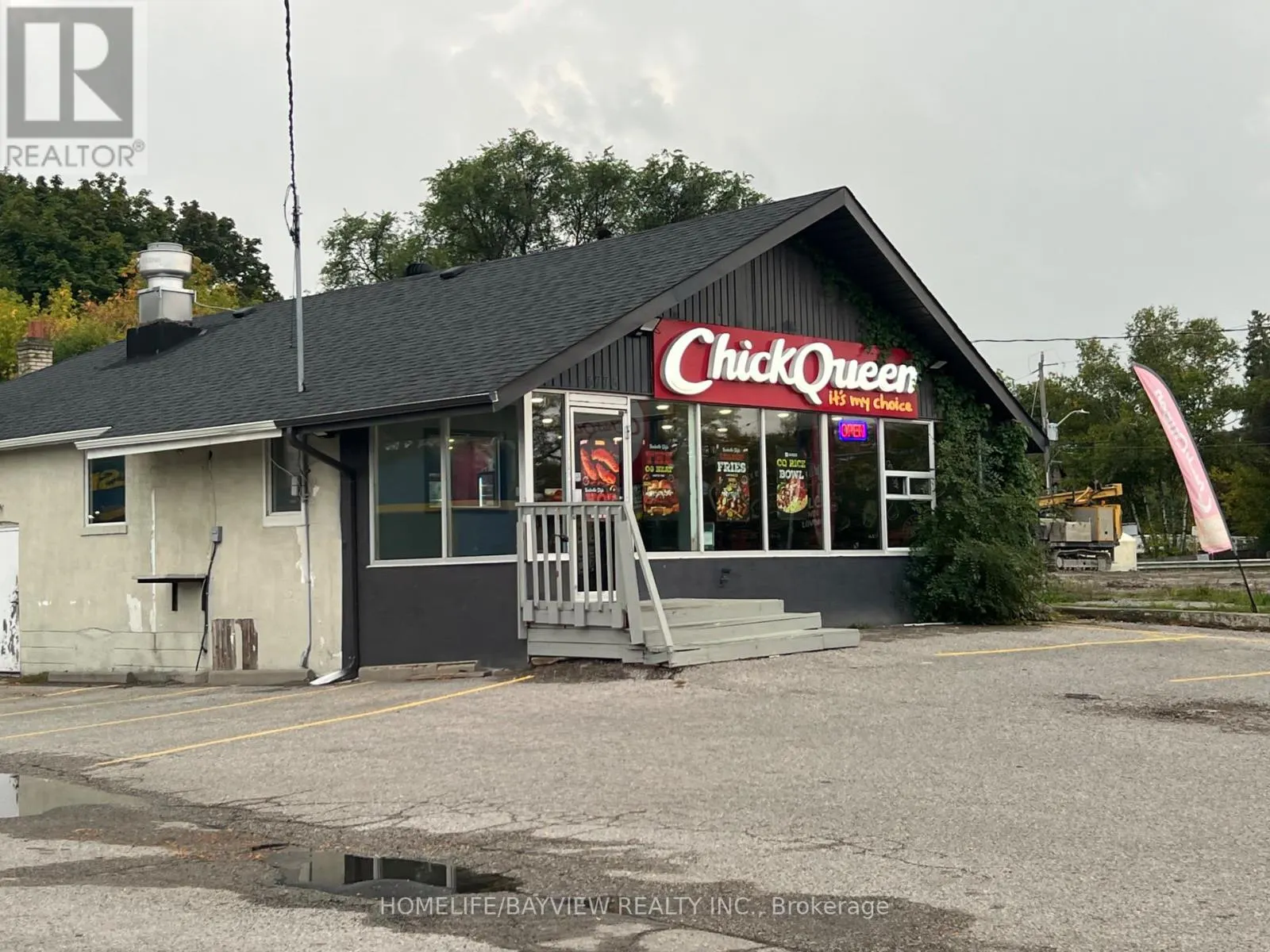 5775 HIGHWAY 7 E