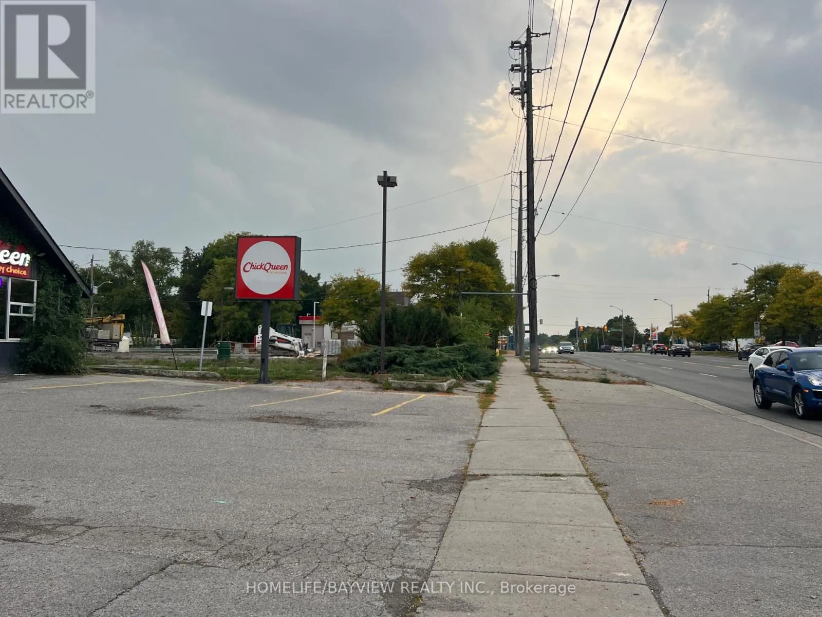 5775 HIGHWAY 7 E