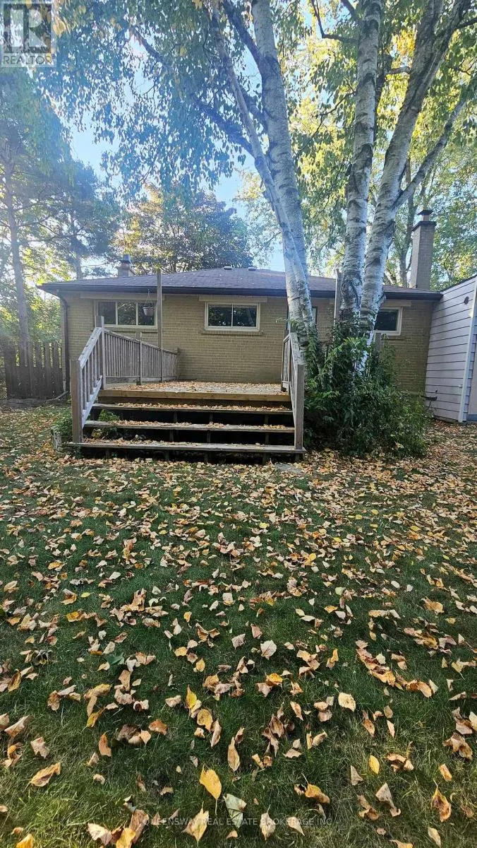102 MURRAY DRIVE
