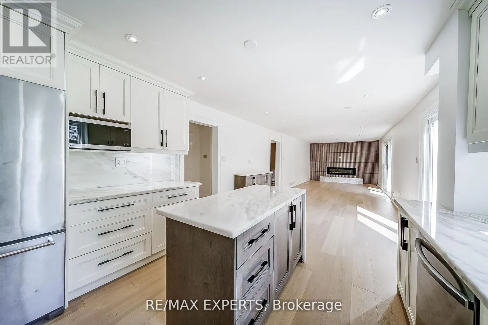 85 VILLA PARK DRIVE