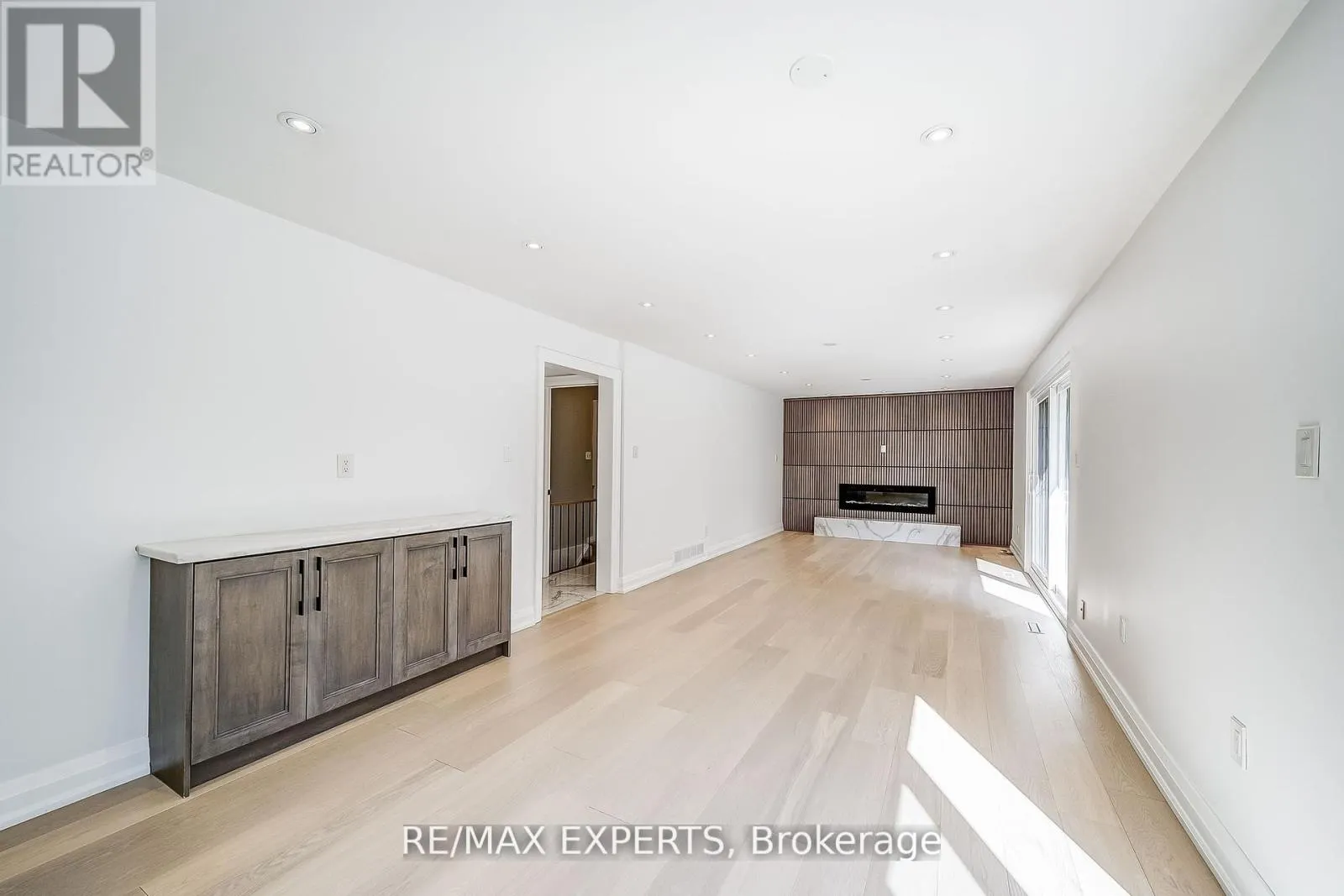 85 VILLA PARK DRIVE