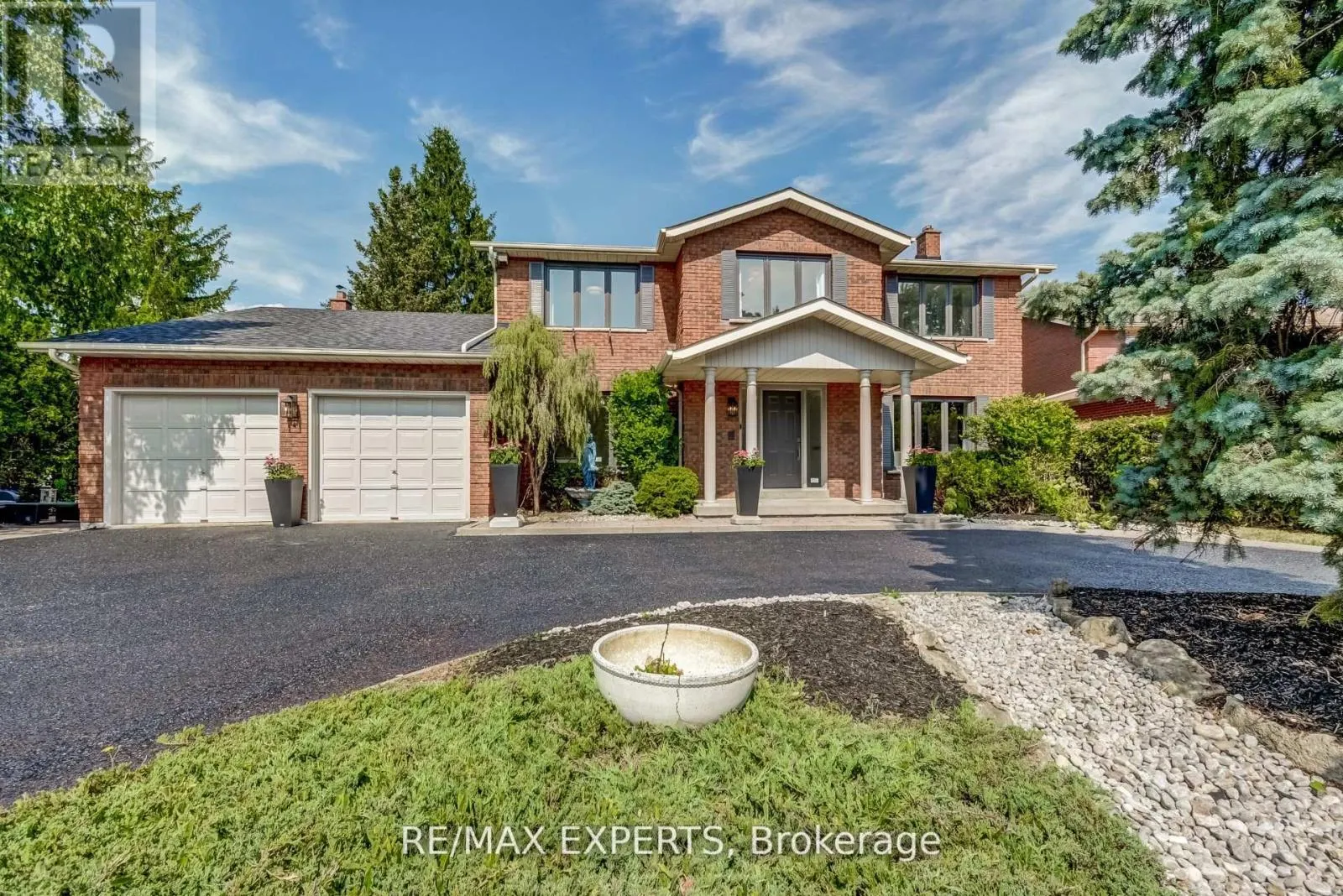 85 VILLA PARK DRIVE