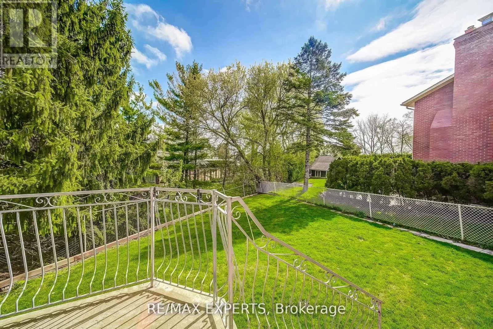 85 VILLA PARK DRIVE