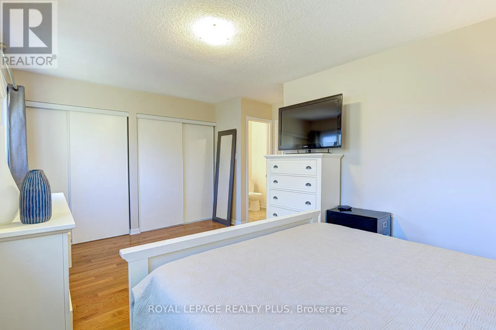 767 PLAYTER CRESCENT