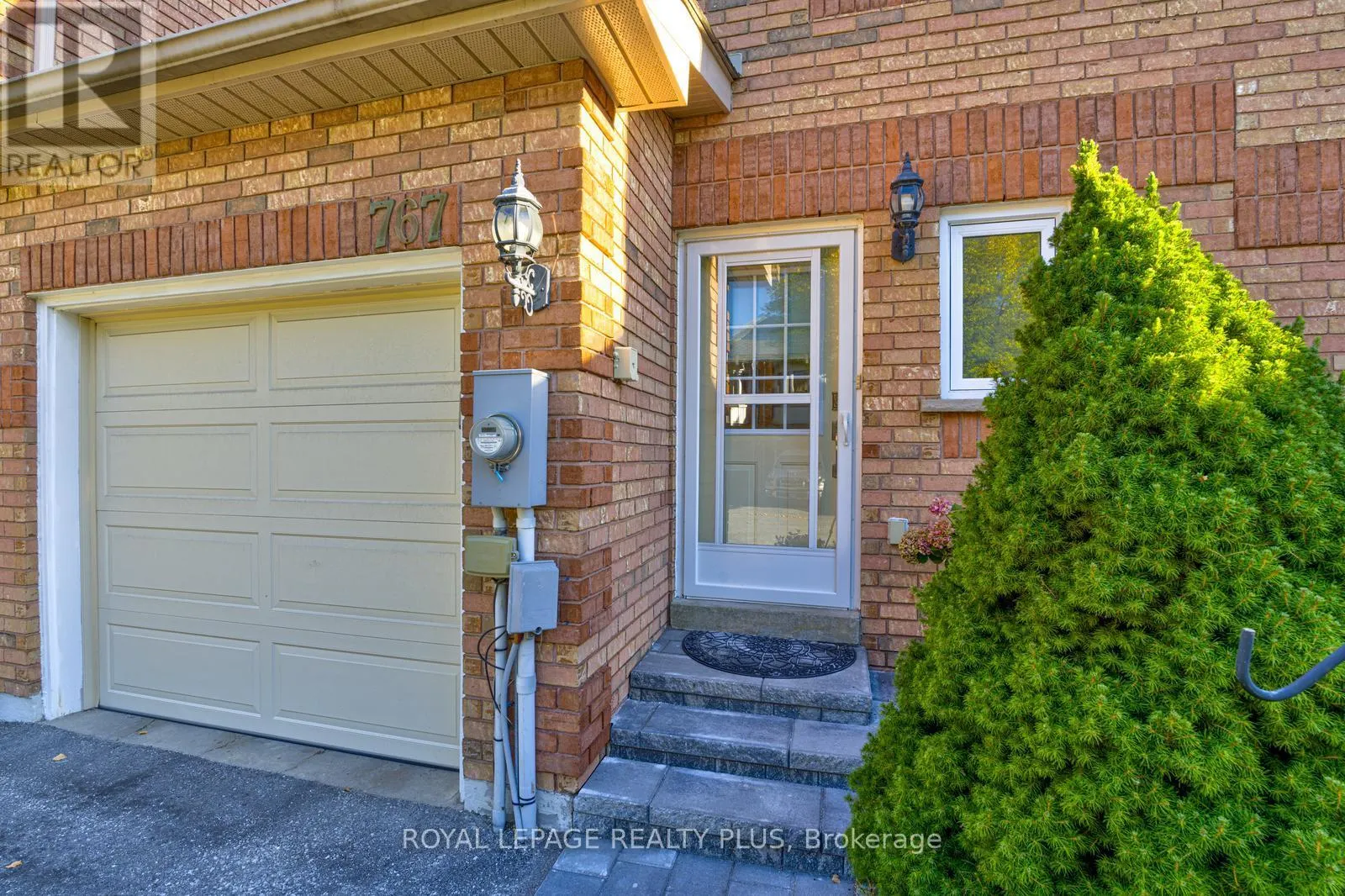 767 PLAYTER CRESCENT