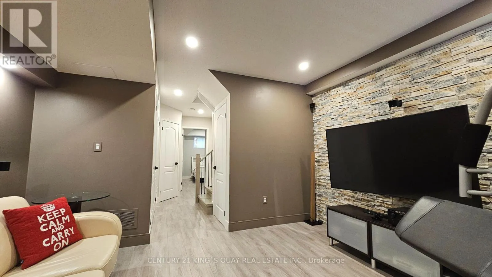 759 CORNELL ROUGE BOULEVARD