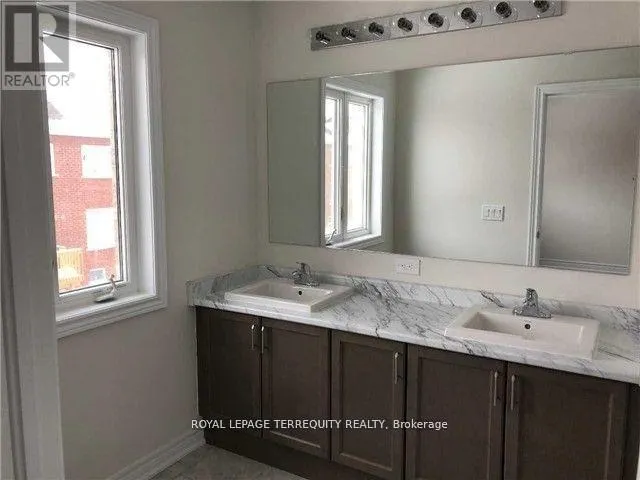 29 JIM MORTSON DRIVE