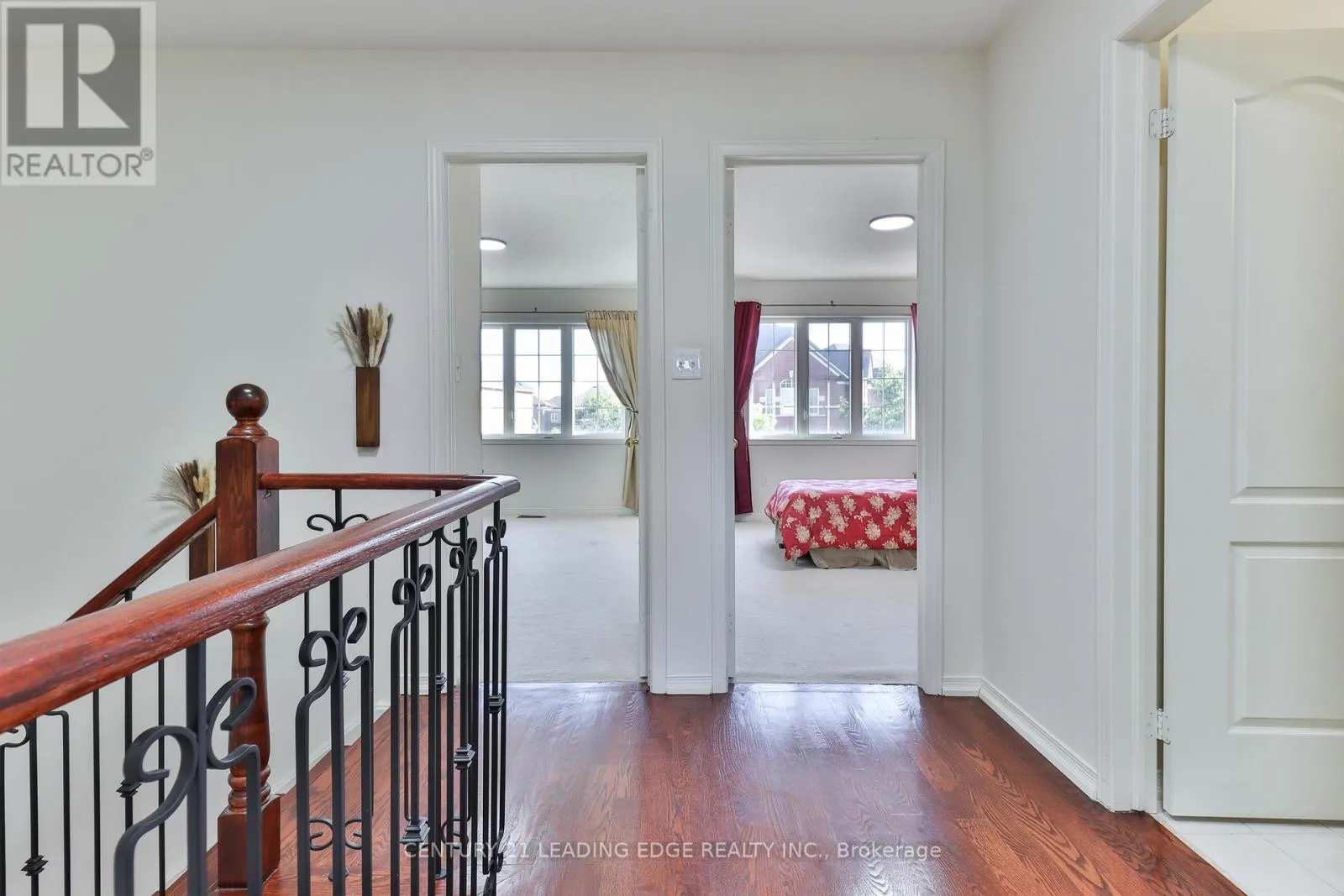 15 ROBERTDALE COURT