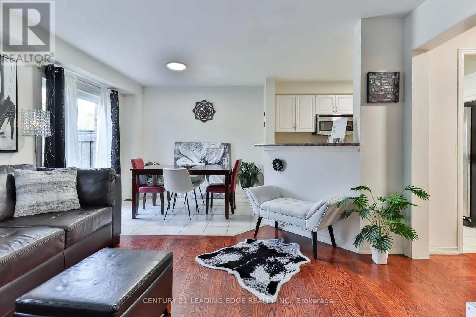 15 ROBERTDALE COURT