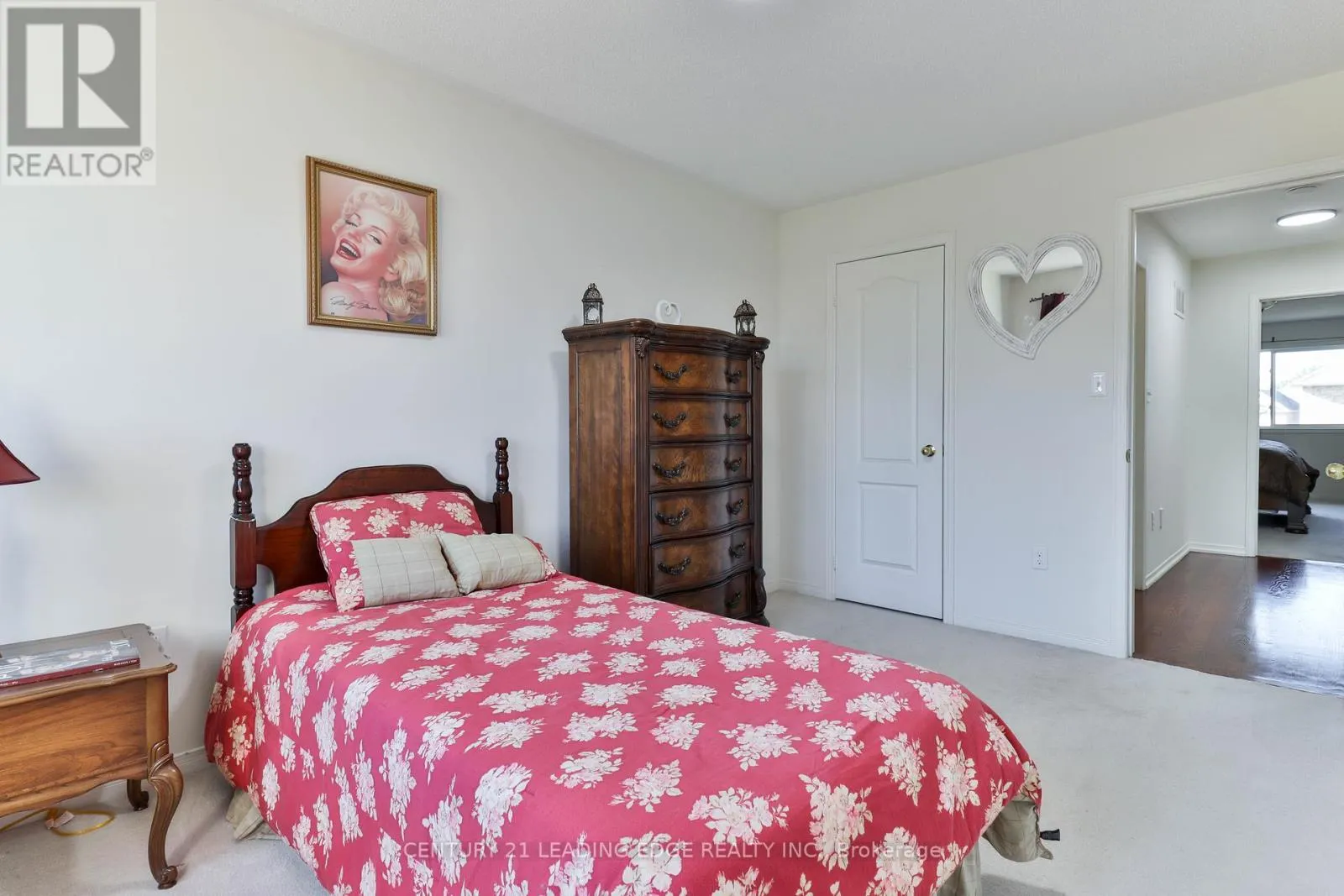 15 ROBERTDALE COURT