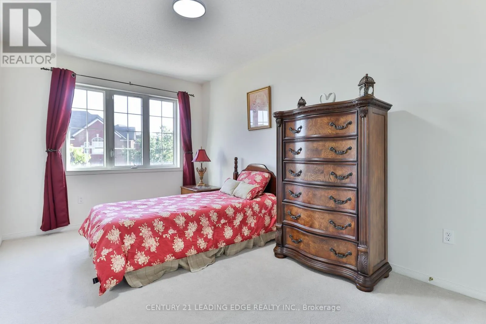 15 ROBERTDALE COURT