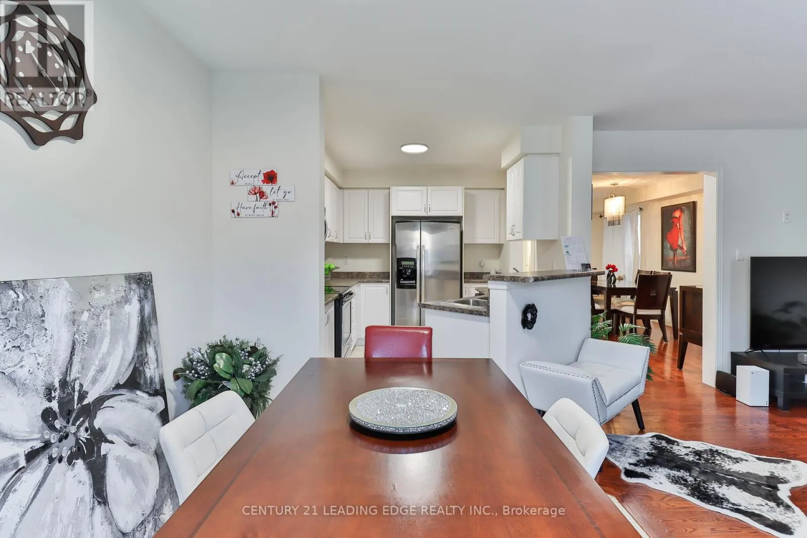 15 ROBERTDALE COURT