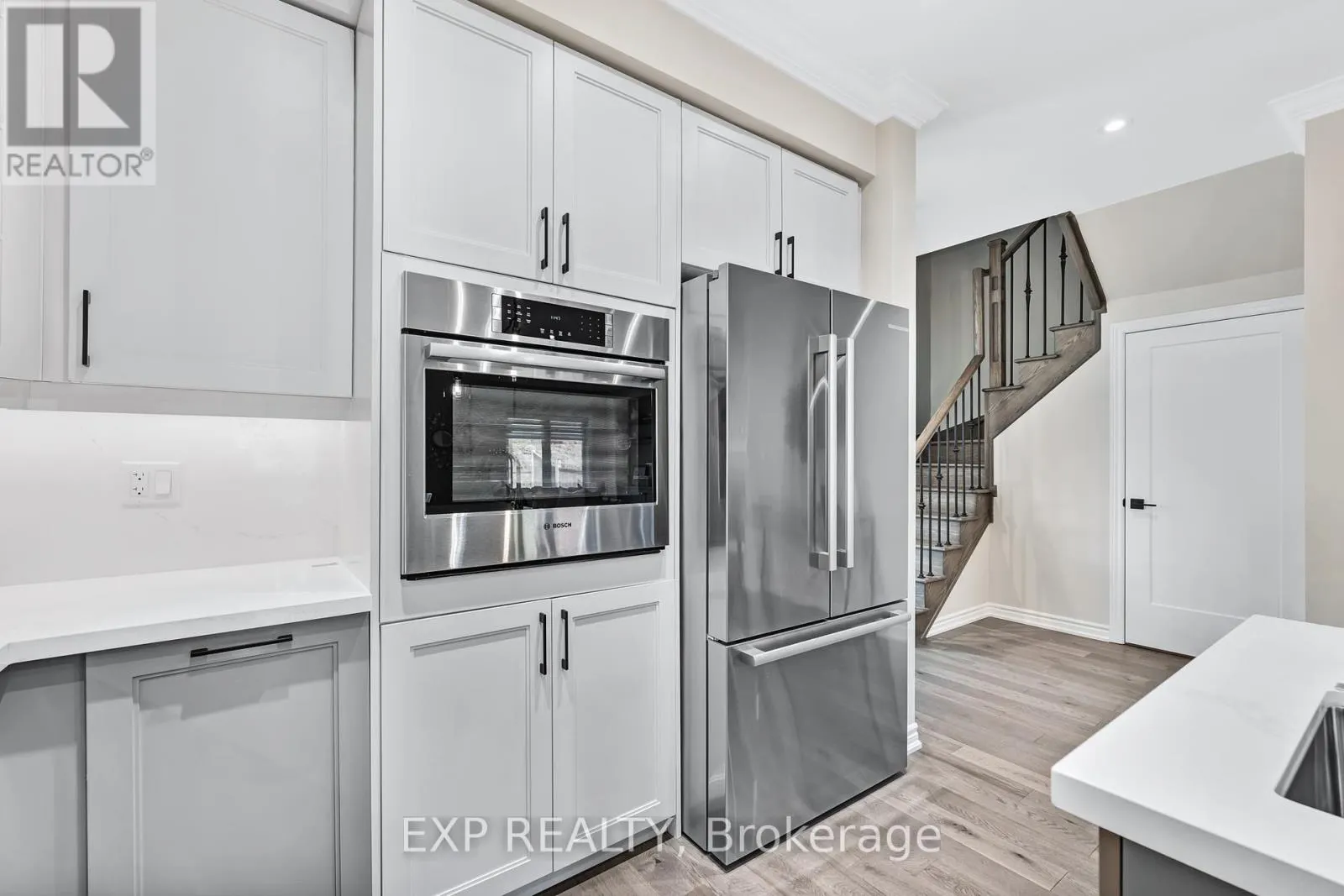 9 GORD MATTHEWS WAY