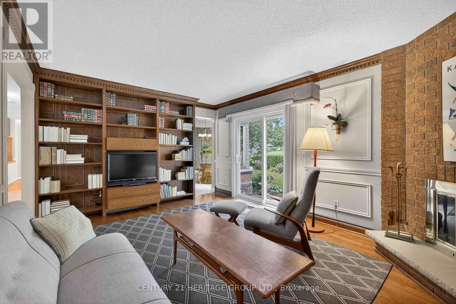41 MURDOCK AVENUE