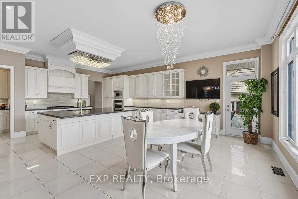 22 LONGTHORPE COURT