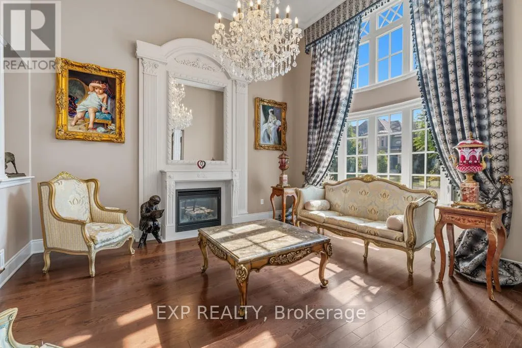 22 LONGTHORPE COURT