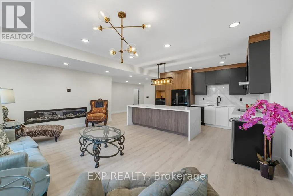 22 LONGTHORPE COURT