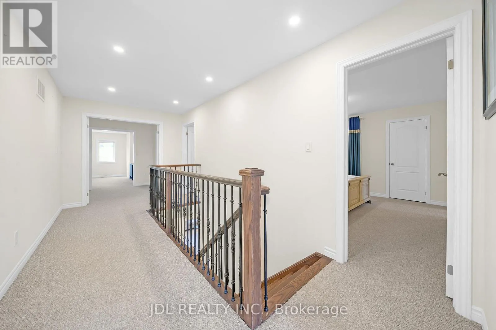 12 PRUNELLA CRESCENT