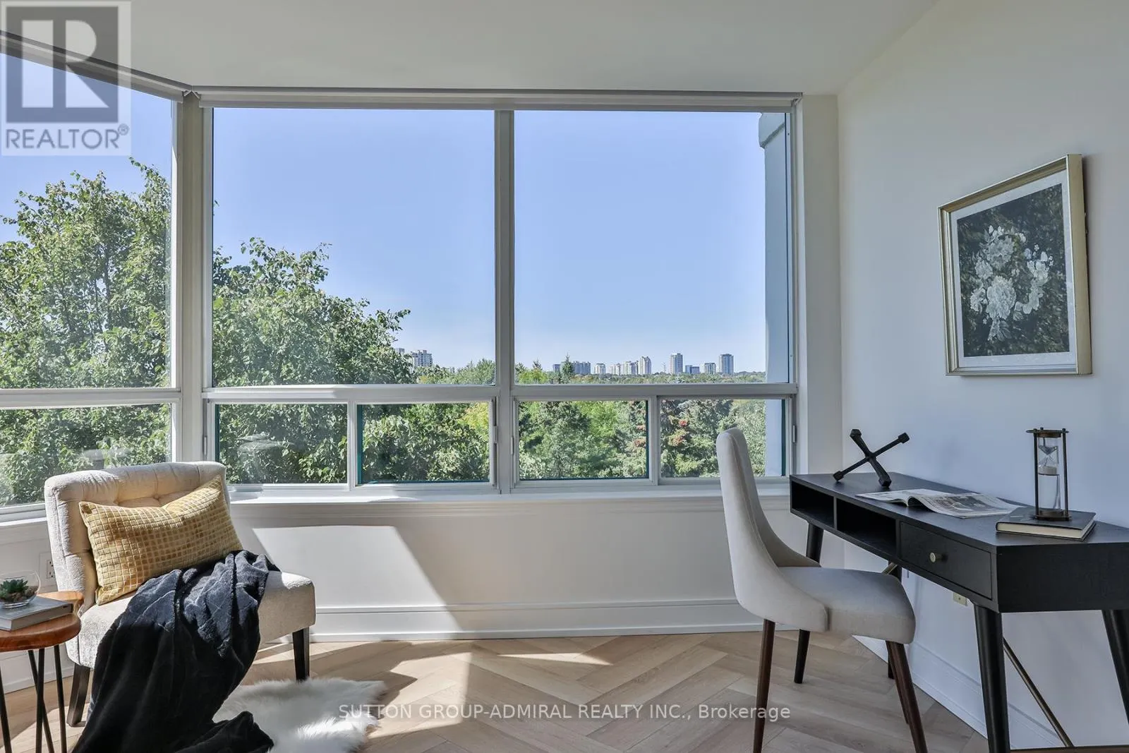 610 - 7250 YONGE STREET