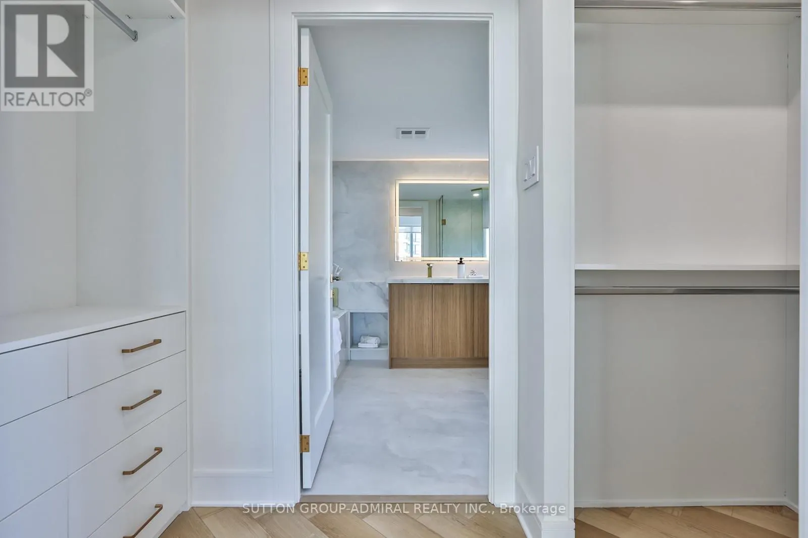 610 - 7250 YONGE STREET