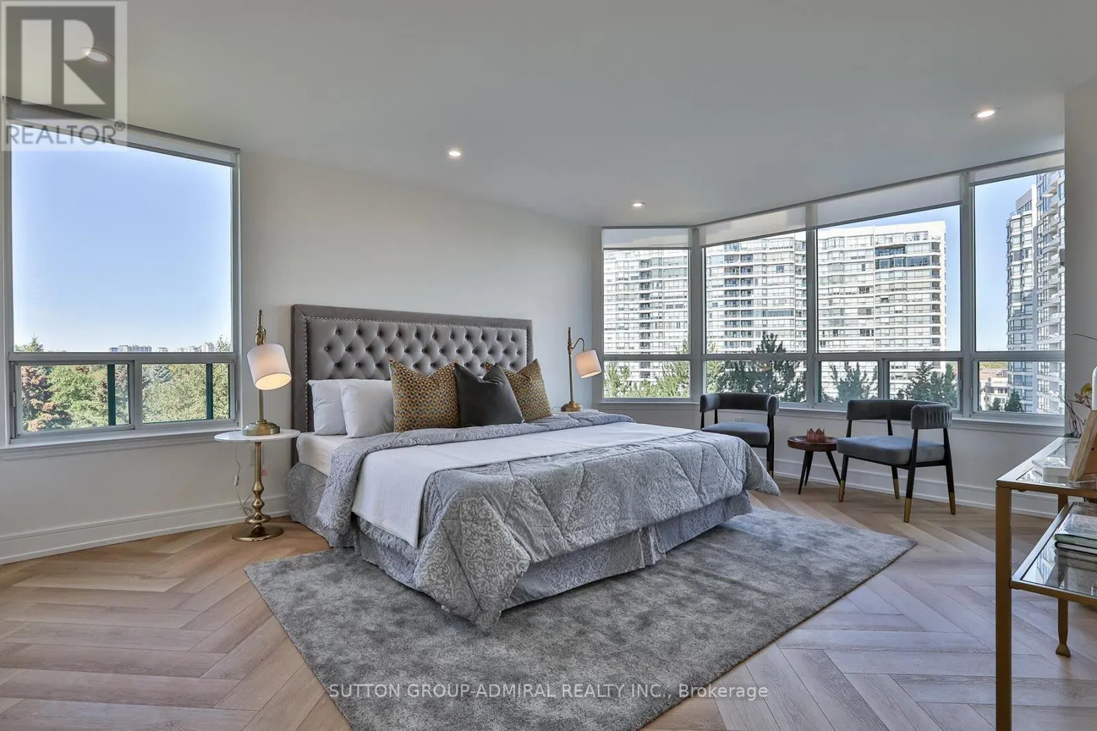 610 - 7250 YONGE STREET
