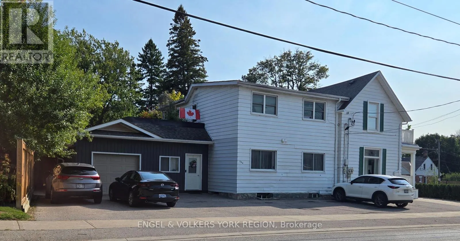 2 - 85 PROSPECT STREET W