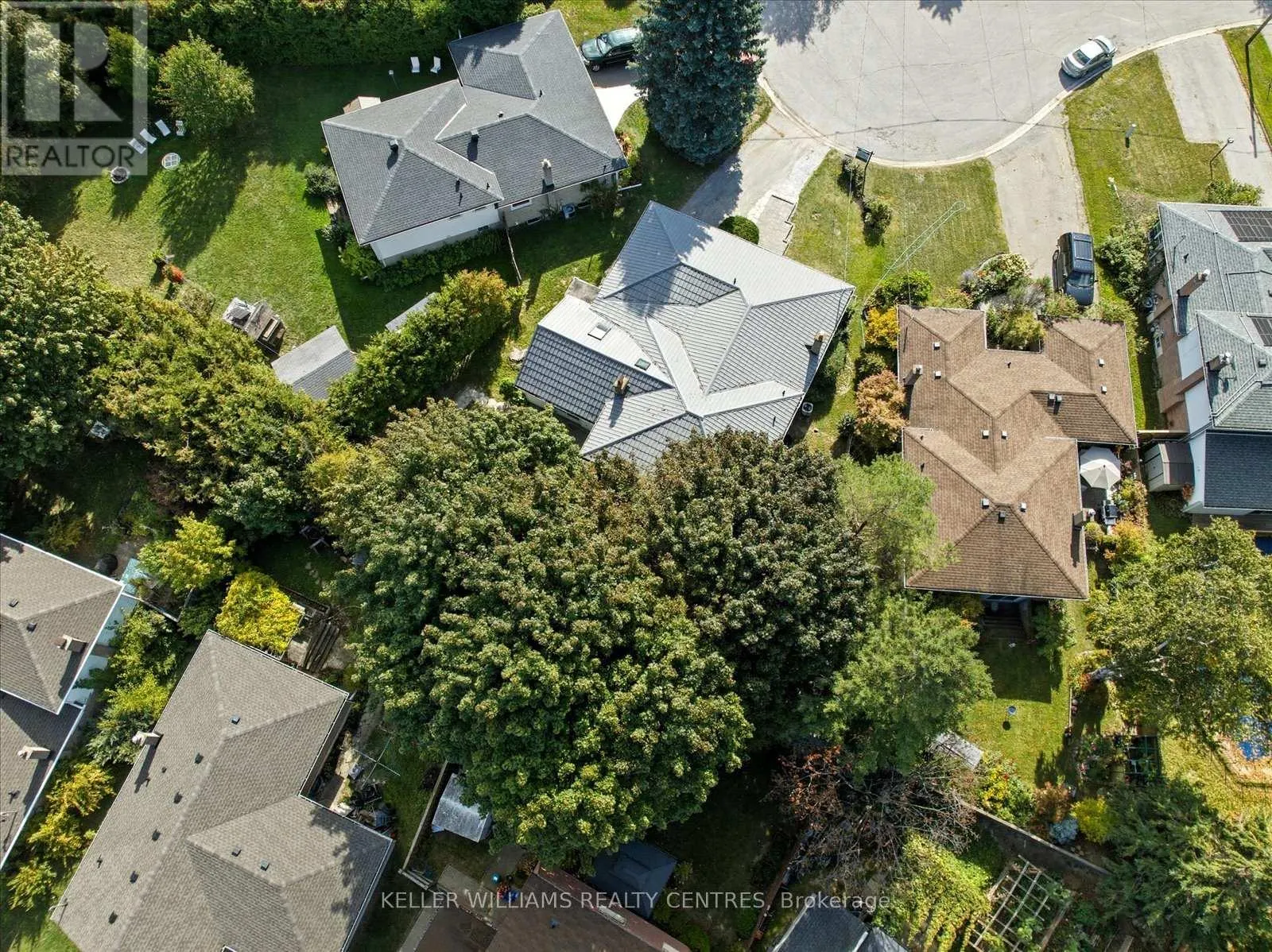 655 PARK COURT