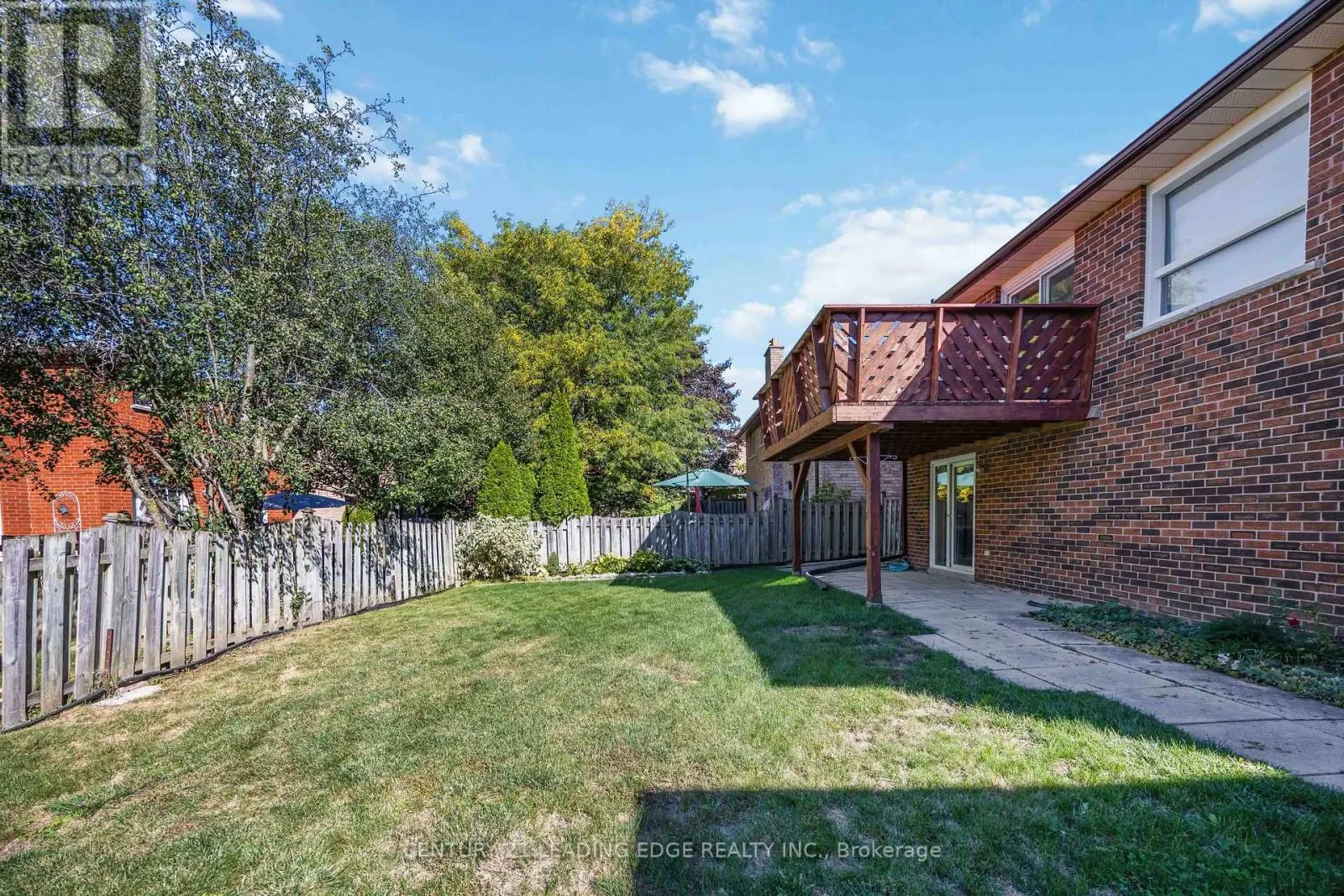 52 ASPEN CRESCENT
