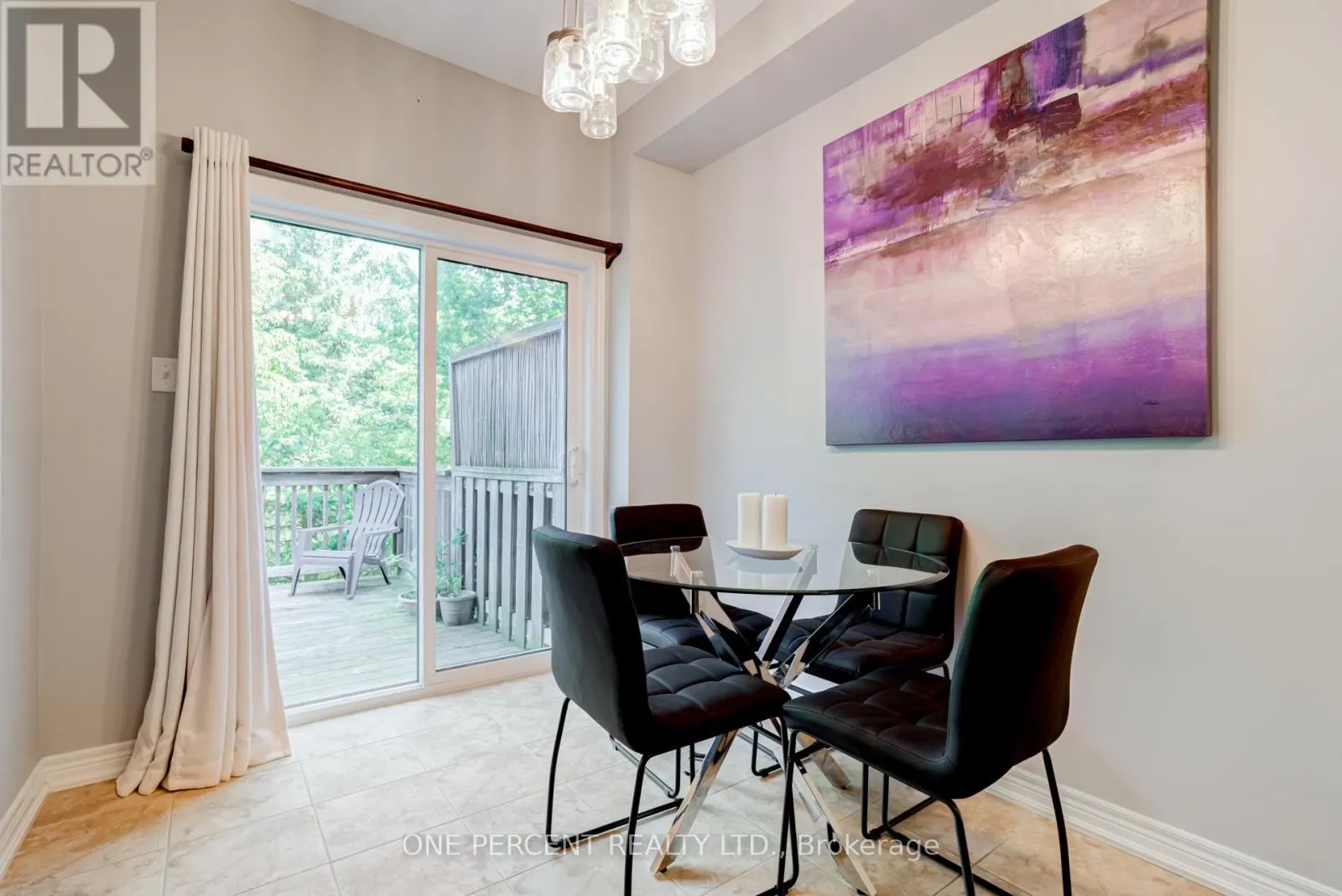 707 JOHN COLE COURT
