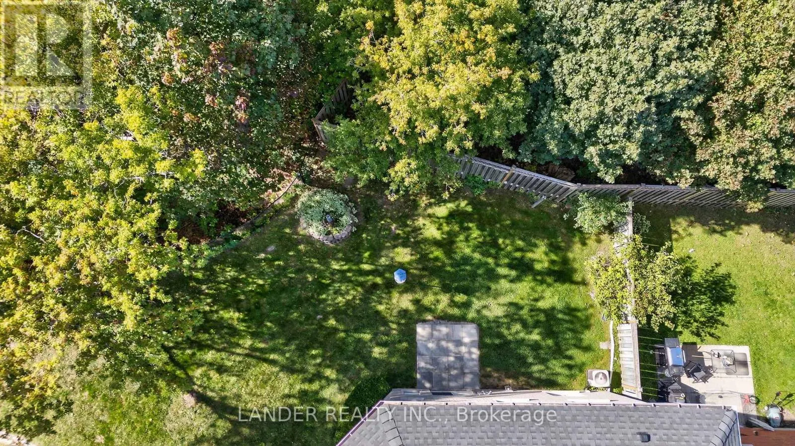 302 SHERIDAN COURT