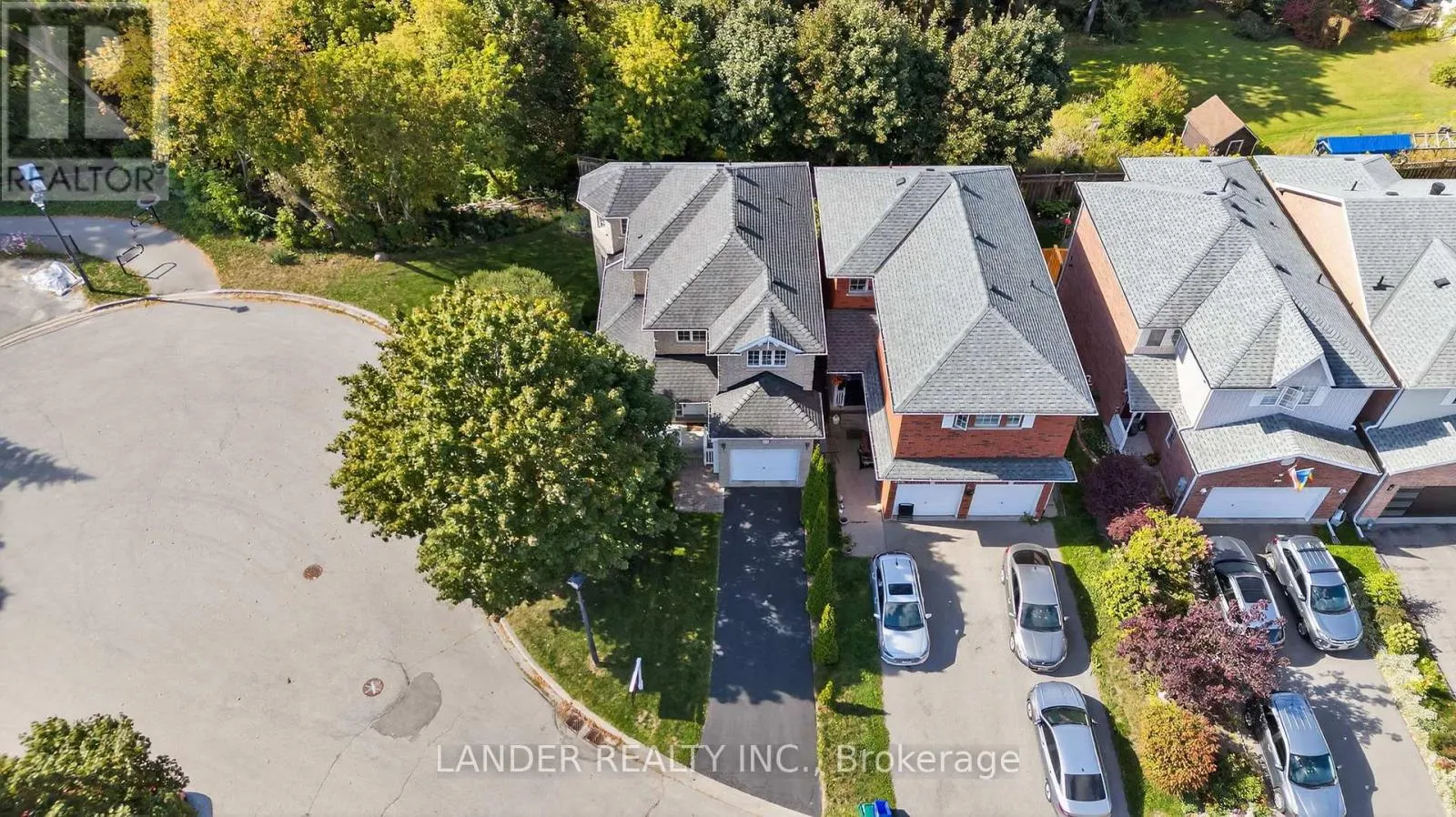 302 SHERIDAN COURT
