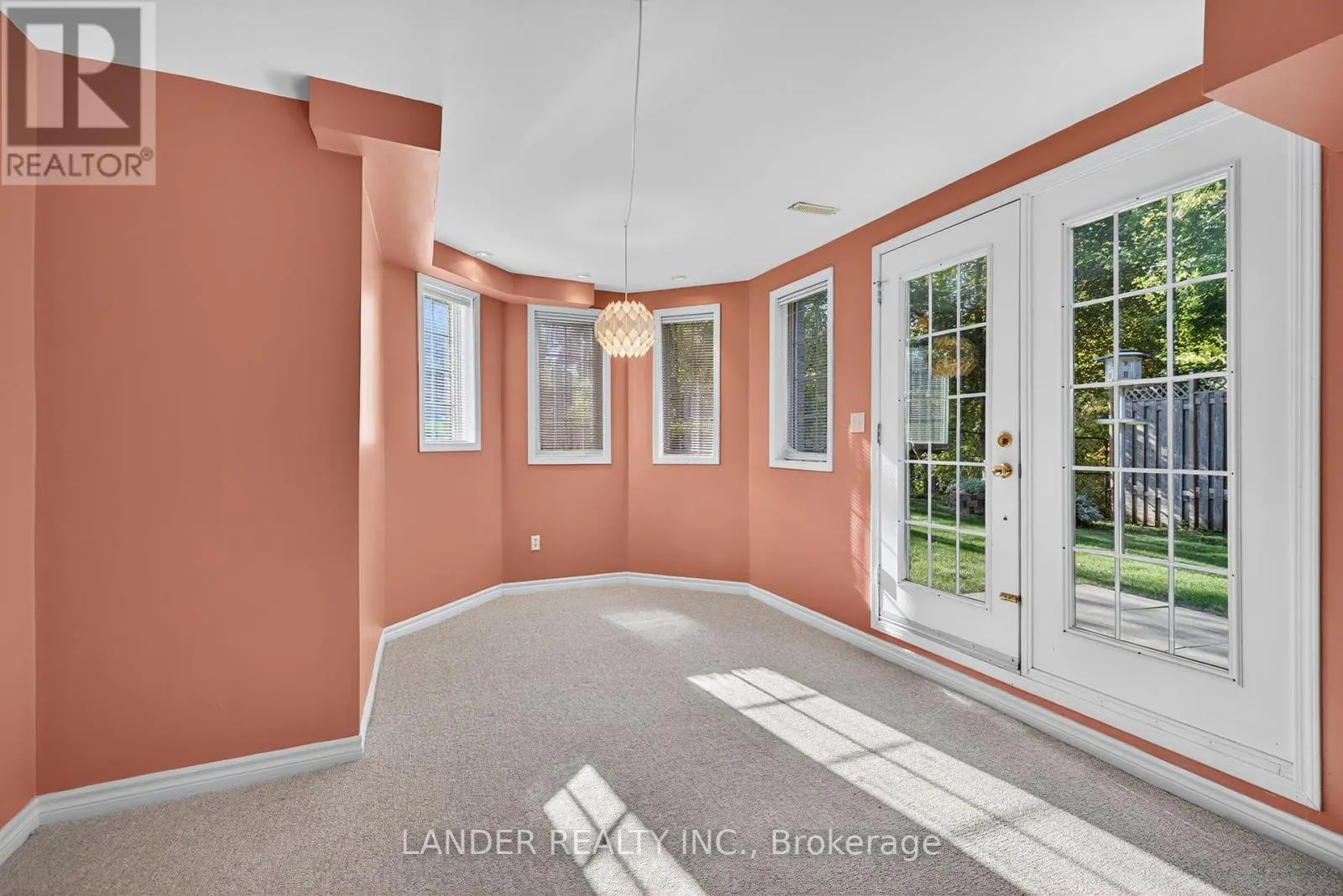 302 SHERIDAN COURT