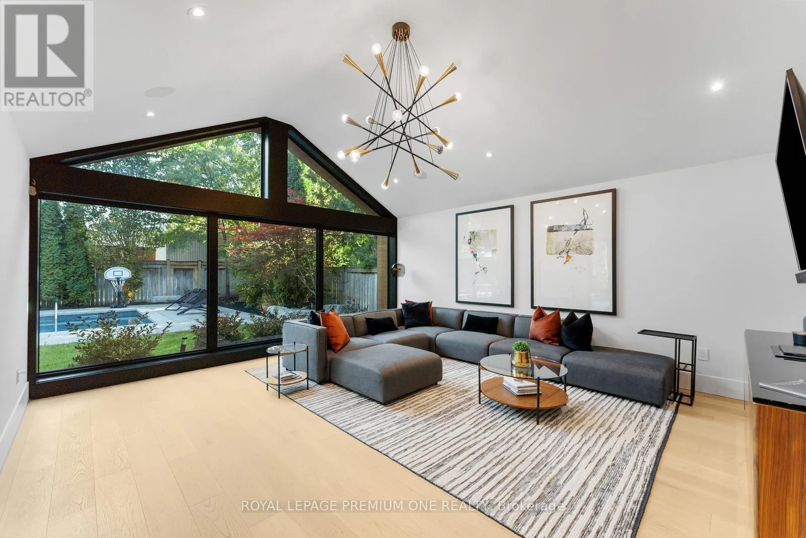 49 NORMAN DRIVE