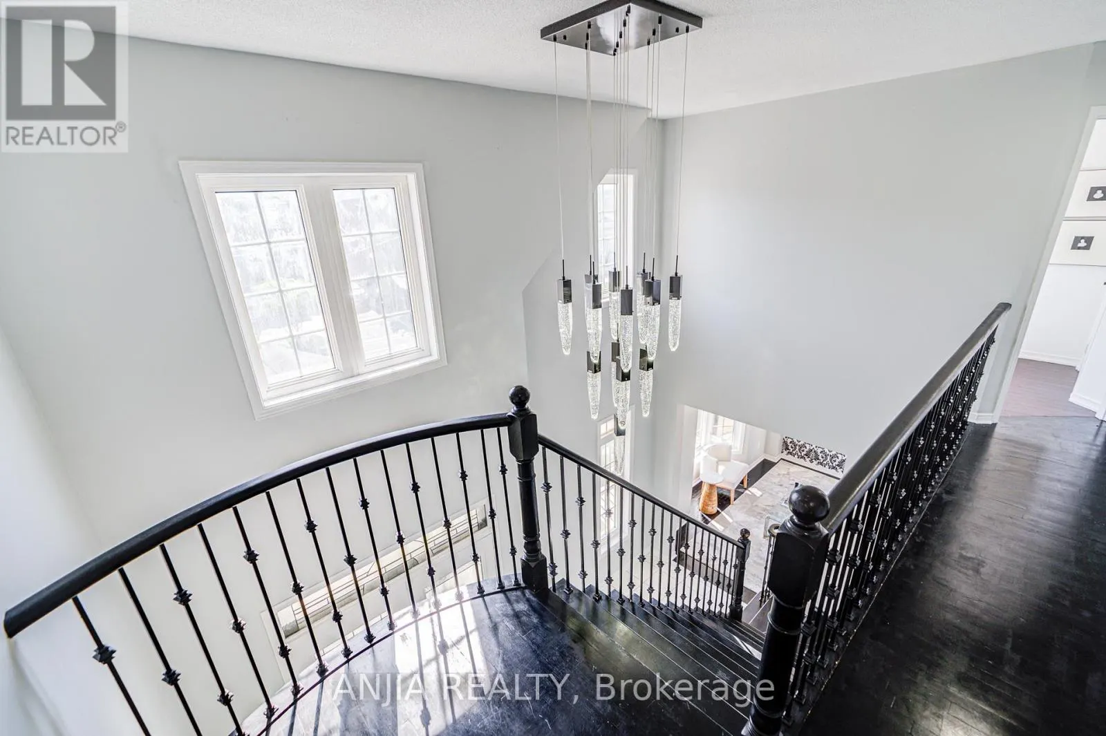 MAIN & 2ND FLOOR - 66 ALFRED PATERSON DRIVE