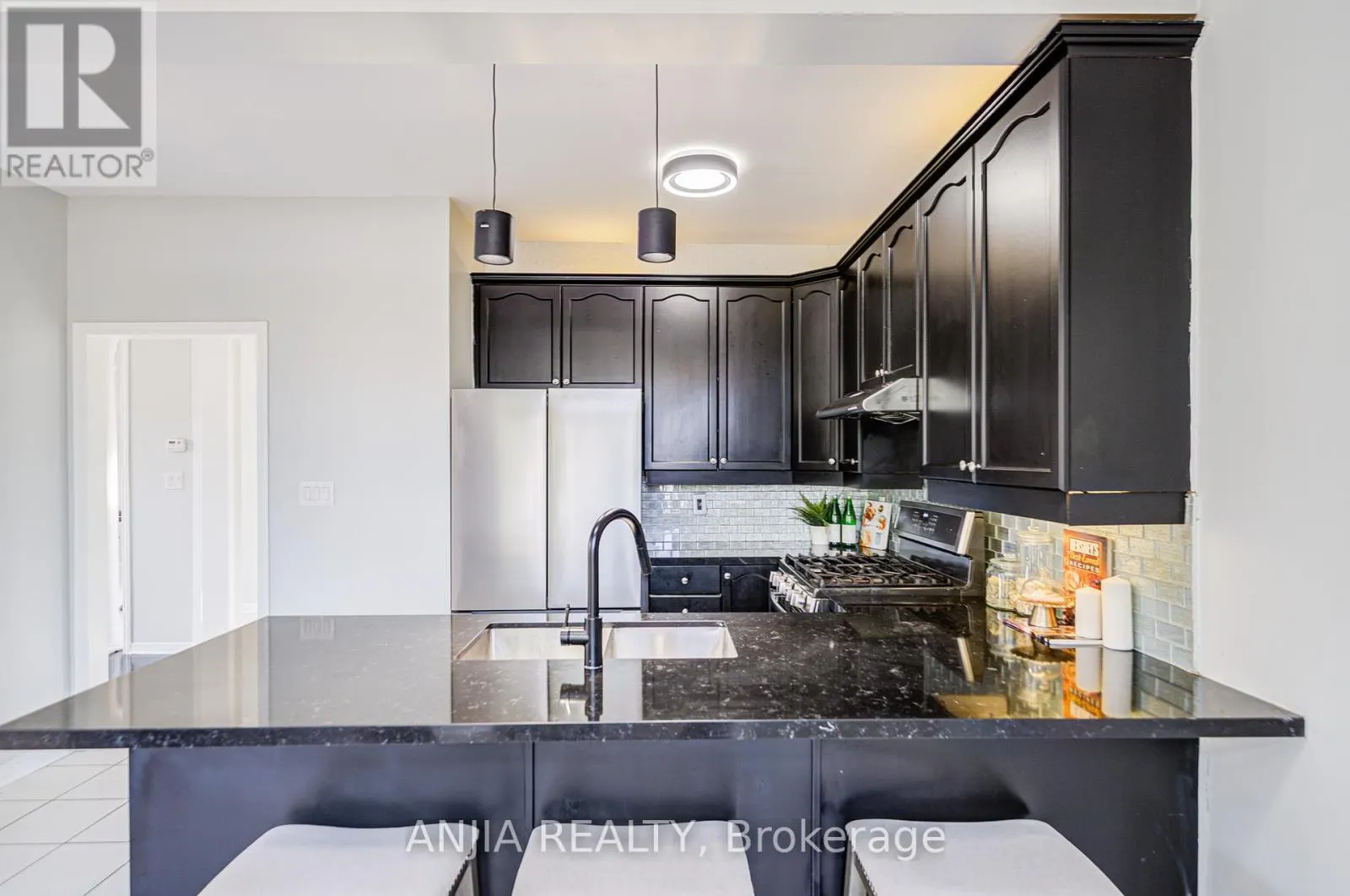 MAIN & 2ND FLOOR - 66 ALFRED PATERSON DRIVE