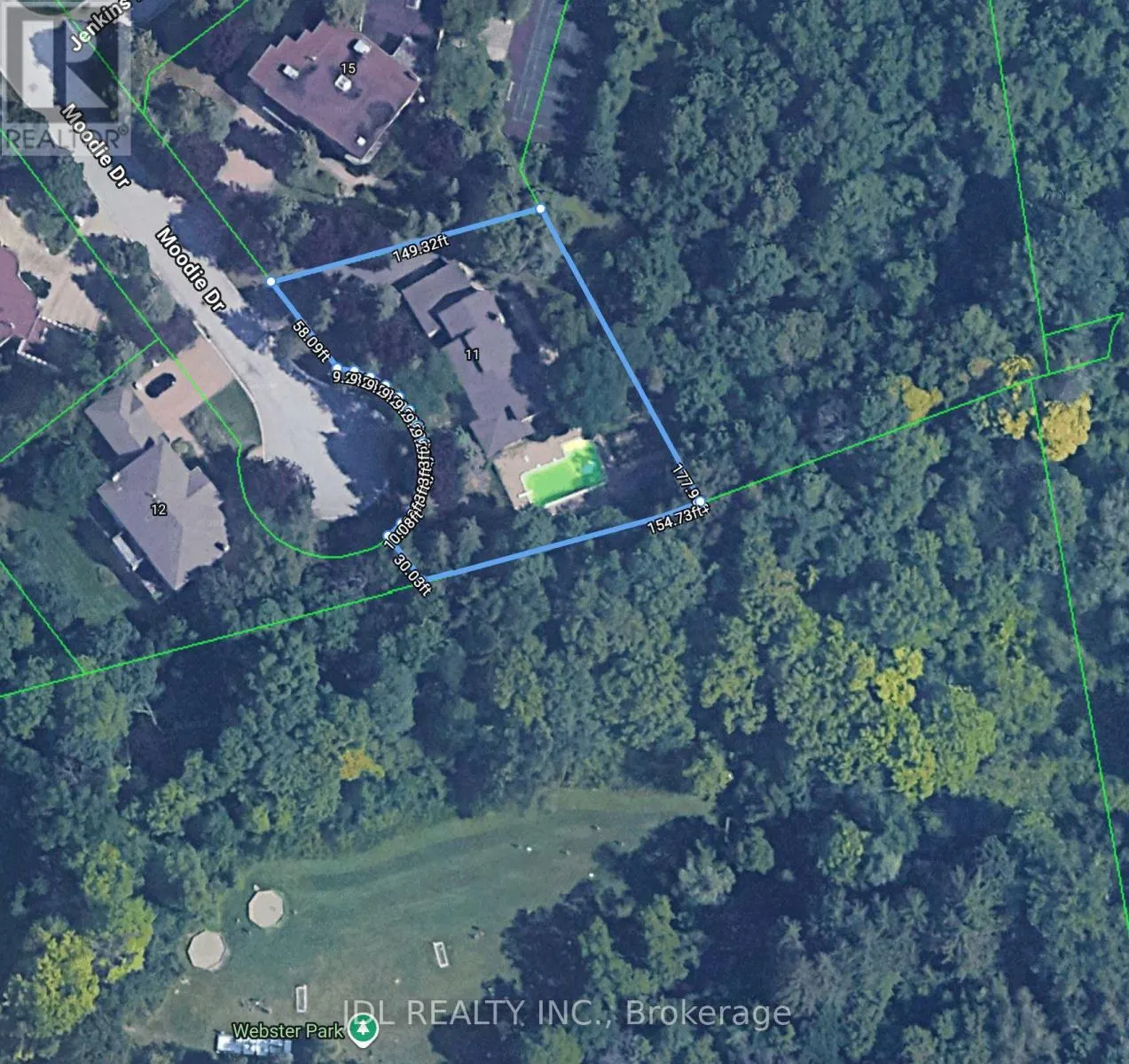 11 MOODIE DRIVE