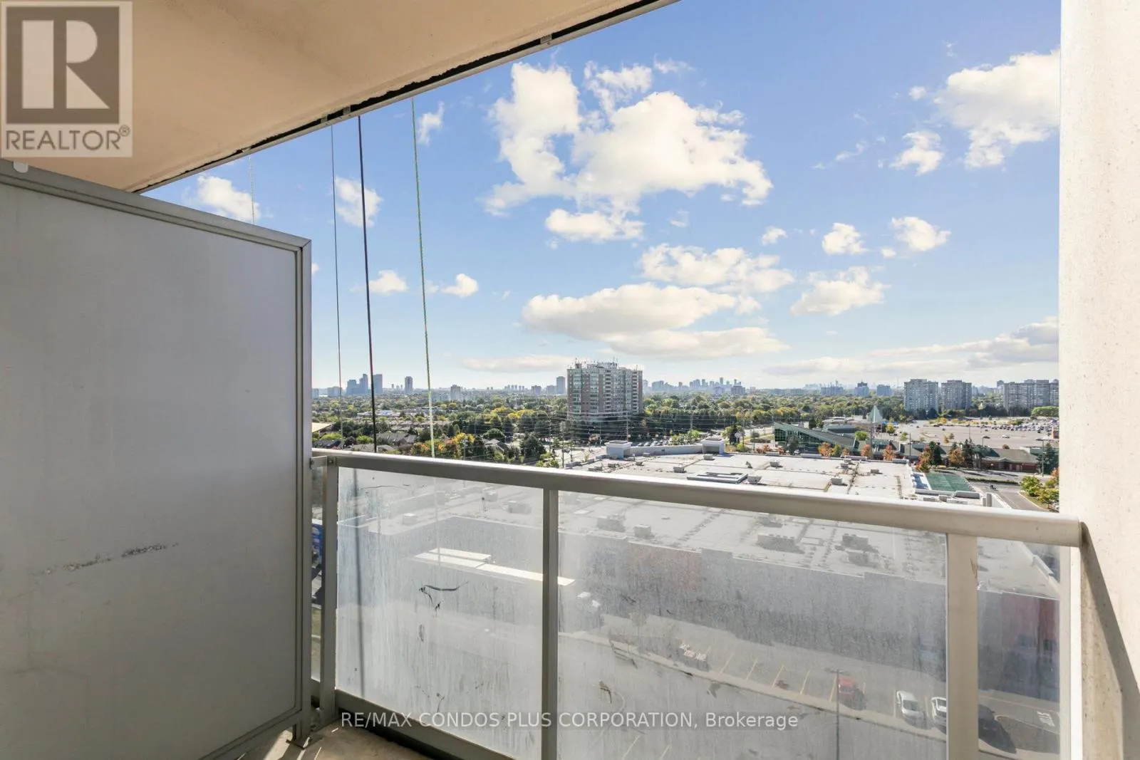 1202 - 7 NORTH PARK ROAD