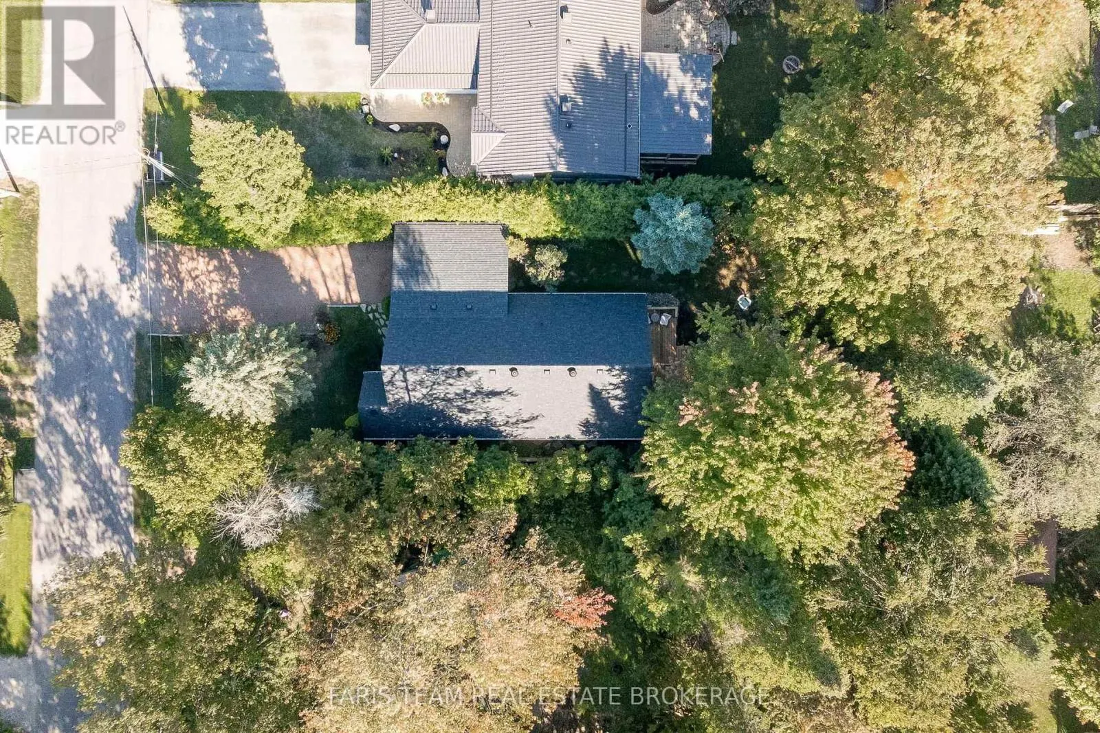 1089 SPRUCE ROAD