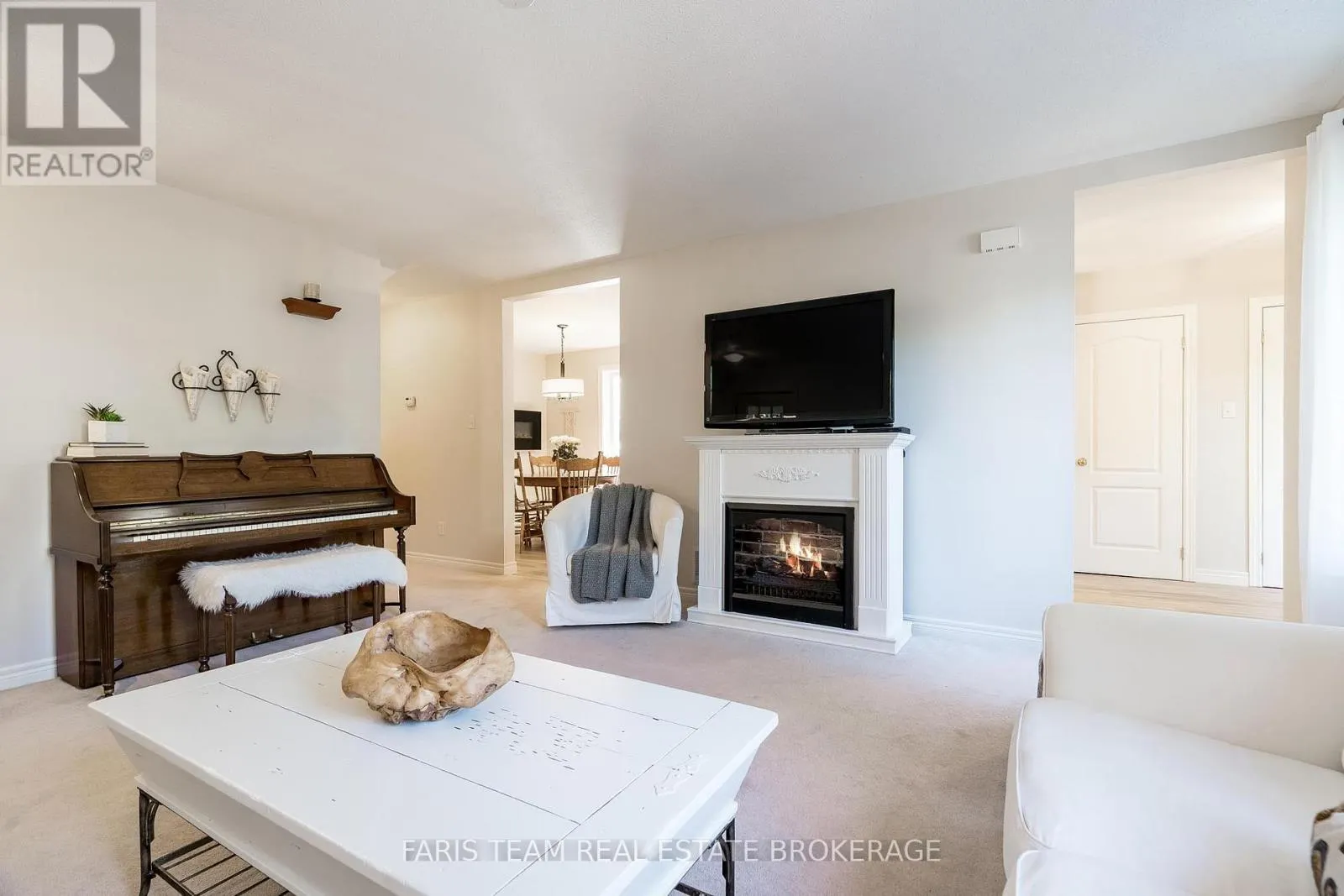 1089 SPRUCE ROAD