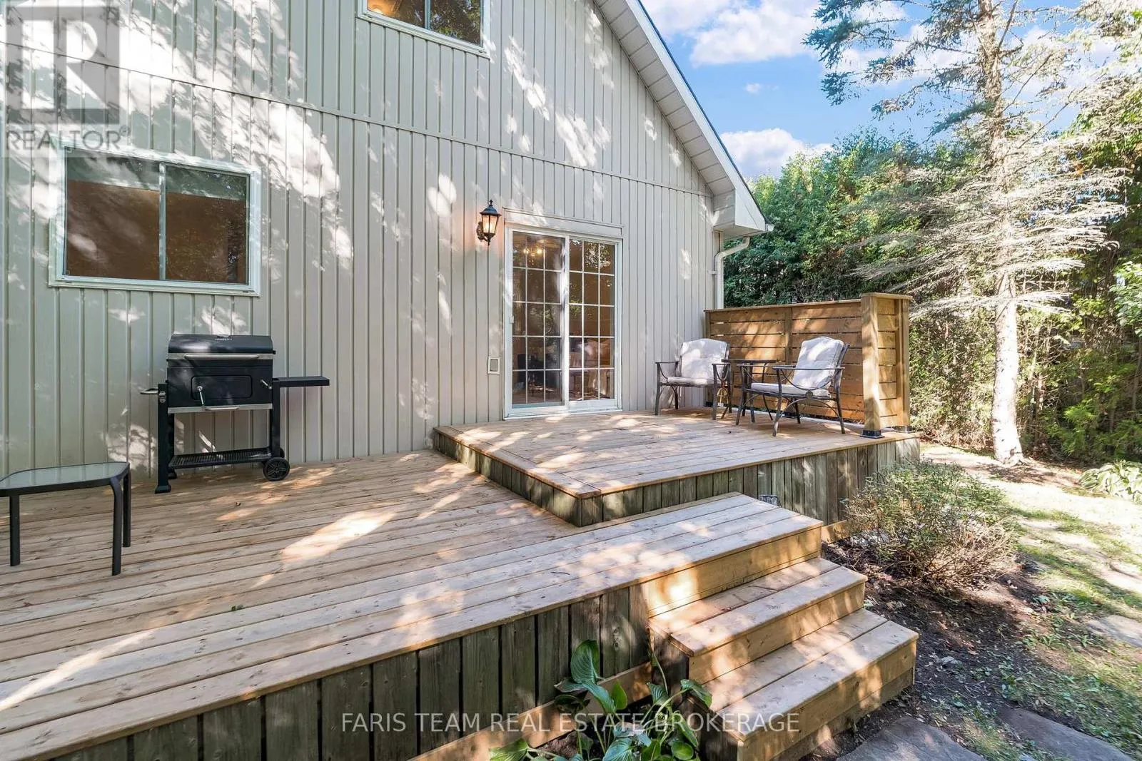 1089 SPRUCE ROAD