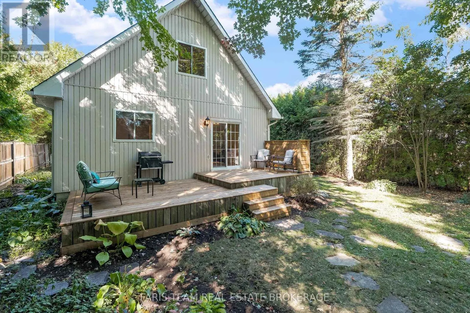 1089 SPRUCE ROAD