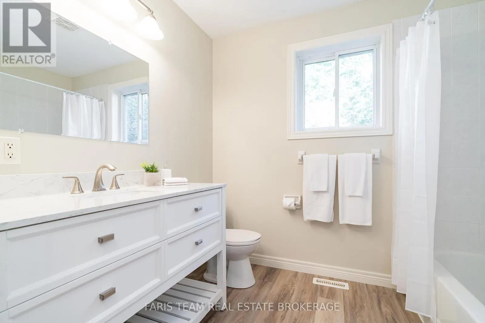 1089 SPRUCE ROAD
