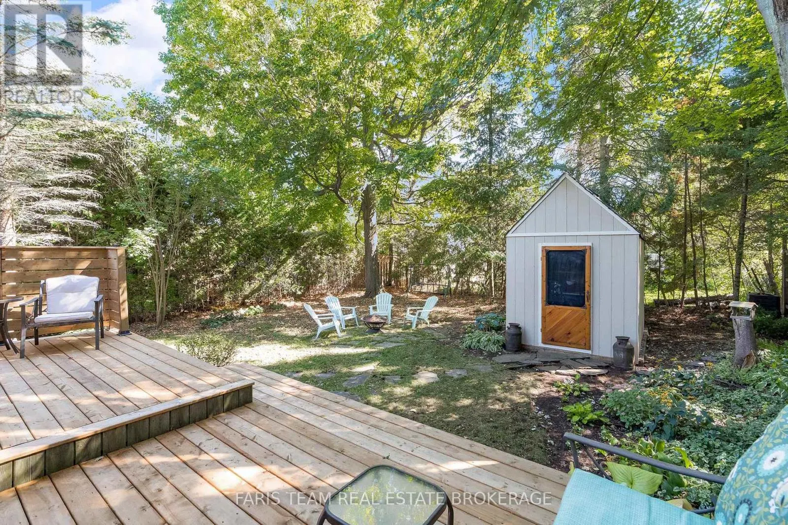 1089 SPRUCE ROAD