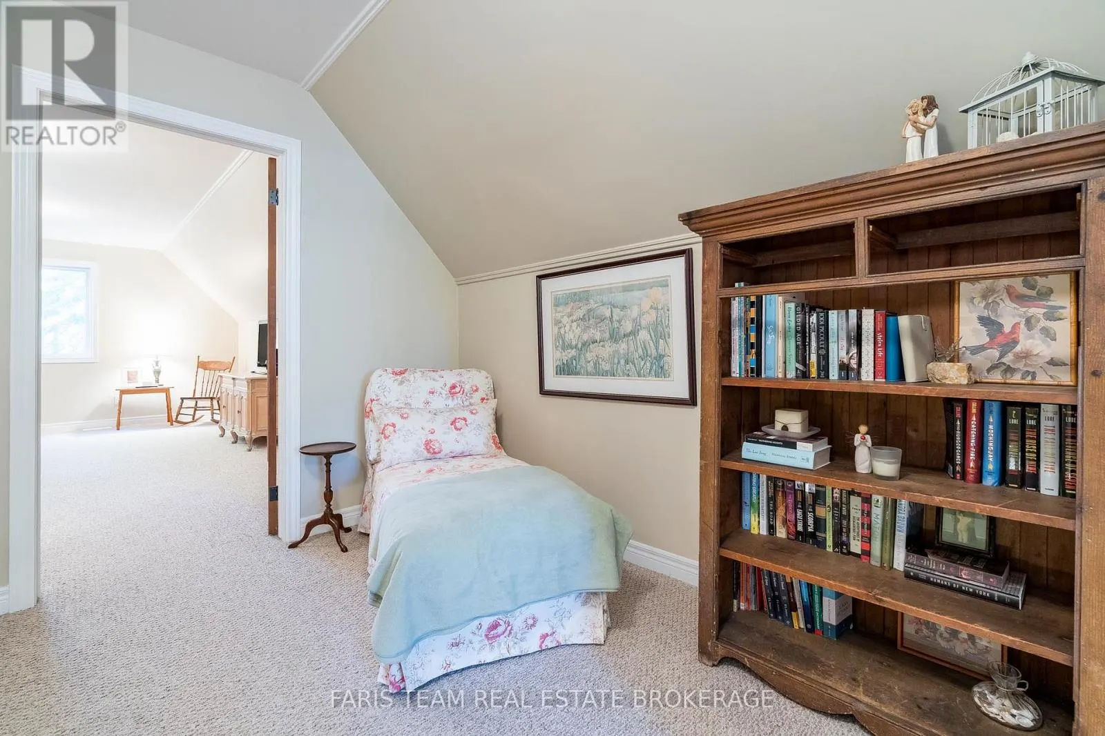 1089 SPRUCE ROAD