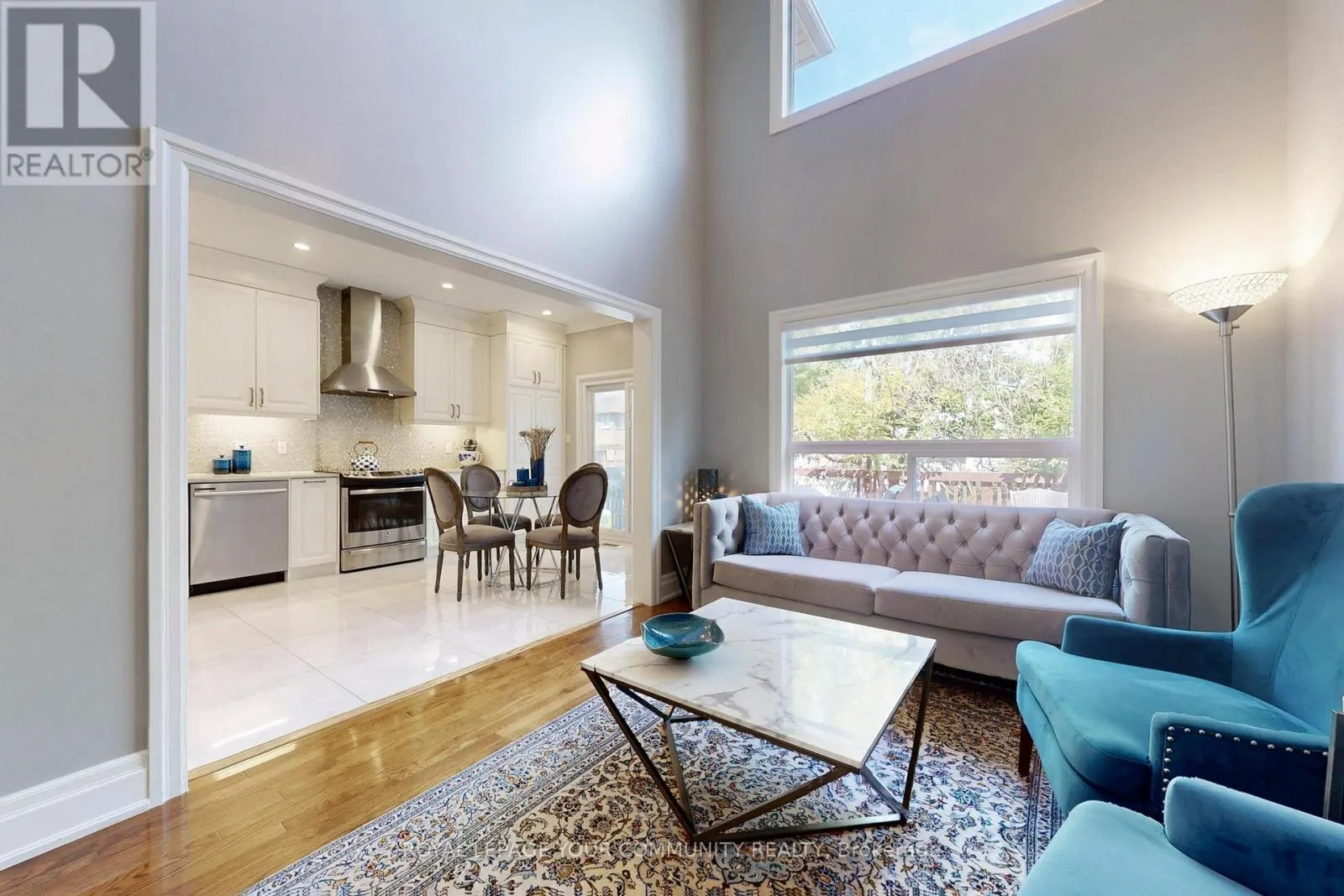 54 ENGLISH OAK DRIVE