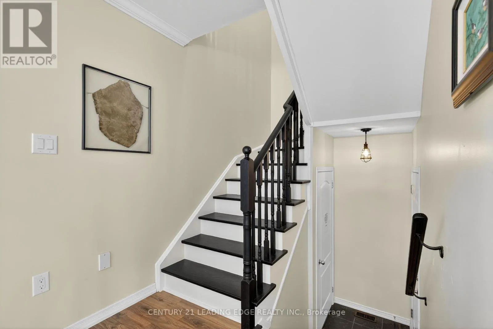 14 RENNIE STREET