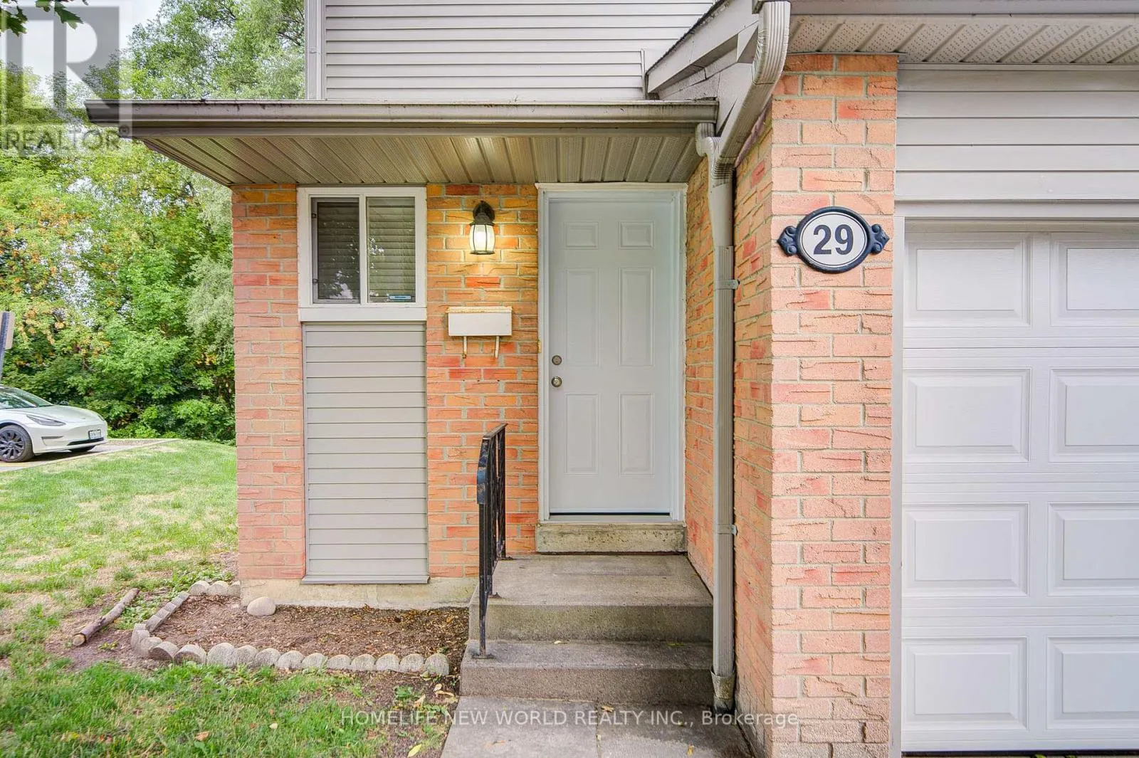29 NEW HAVENS WAY
