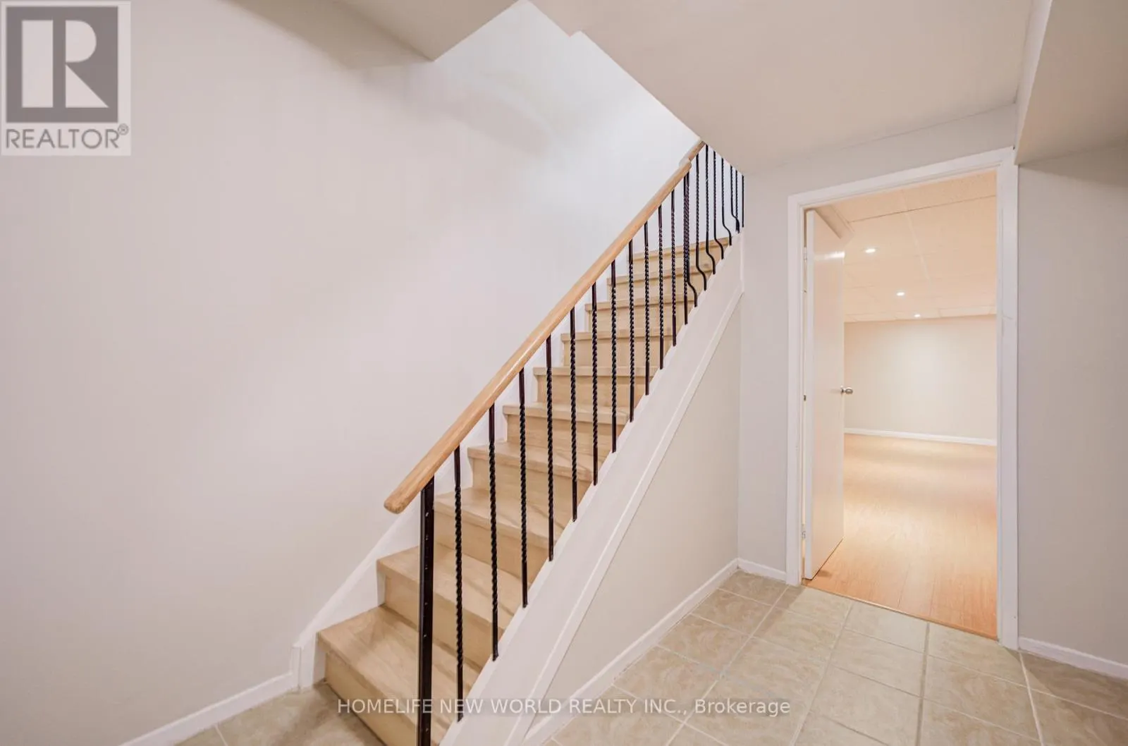 29 NEW HAVENS WAY