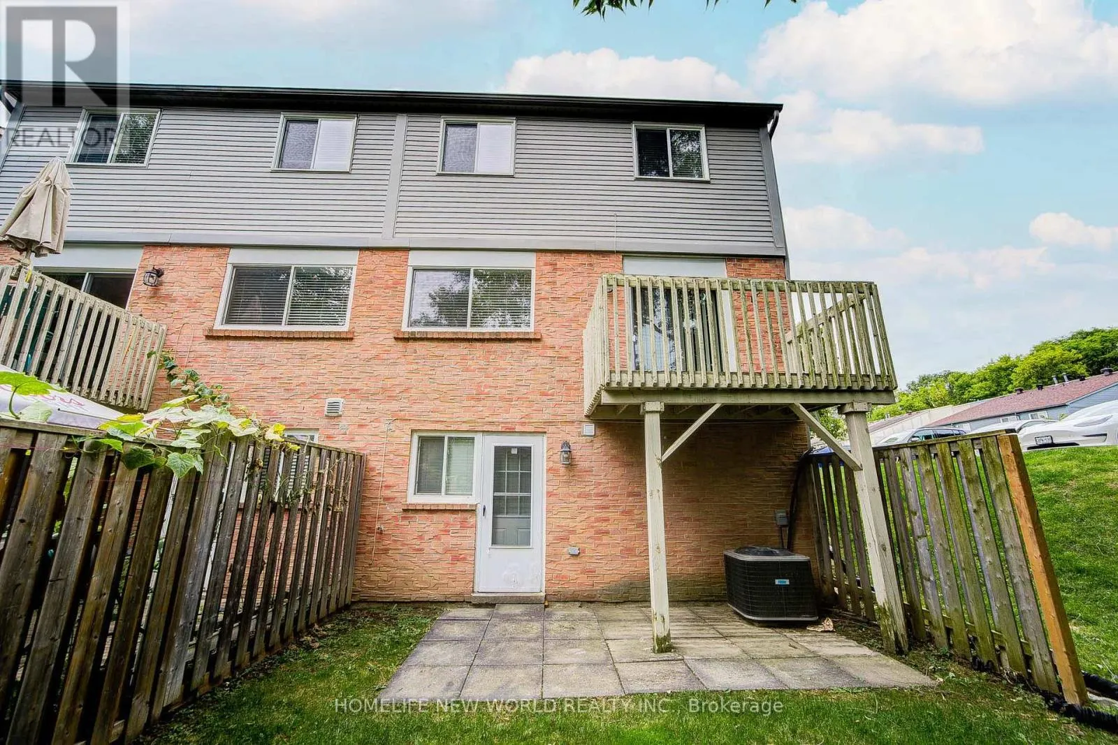 29 NEW HAVENS WAY